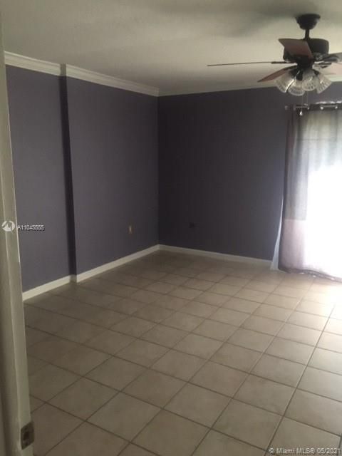 Recently Rented: $2,000 (3 beds, 2 baths, 1500 Square Feet)