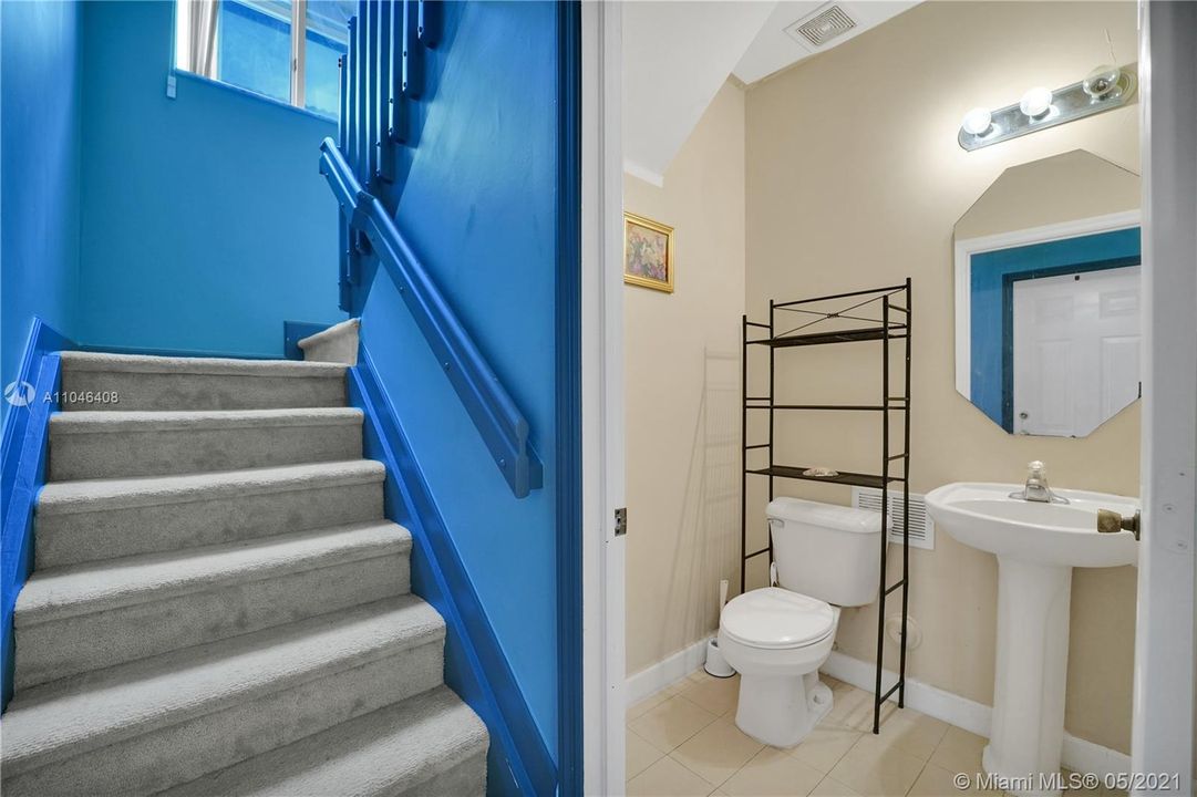 Недавно продано: $280,000 (3 спален, 2 ванн, 1507 Квадратных фут)