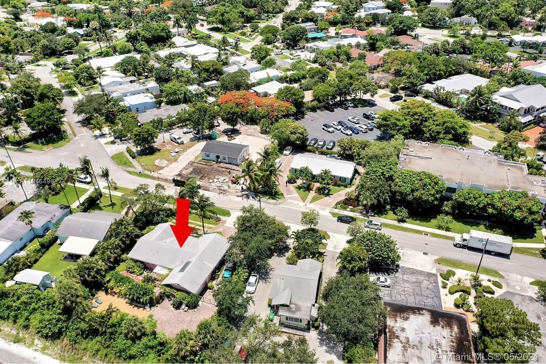 Recently Rented: $2,200 (1 beds, 1 baths, 1805 Square Feet)