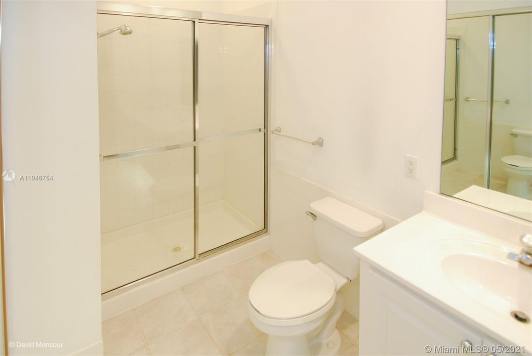 Недавно арендовано: $2,750 (3 спален, 2 ванн, 1298 Квадратных фут)