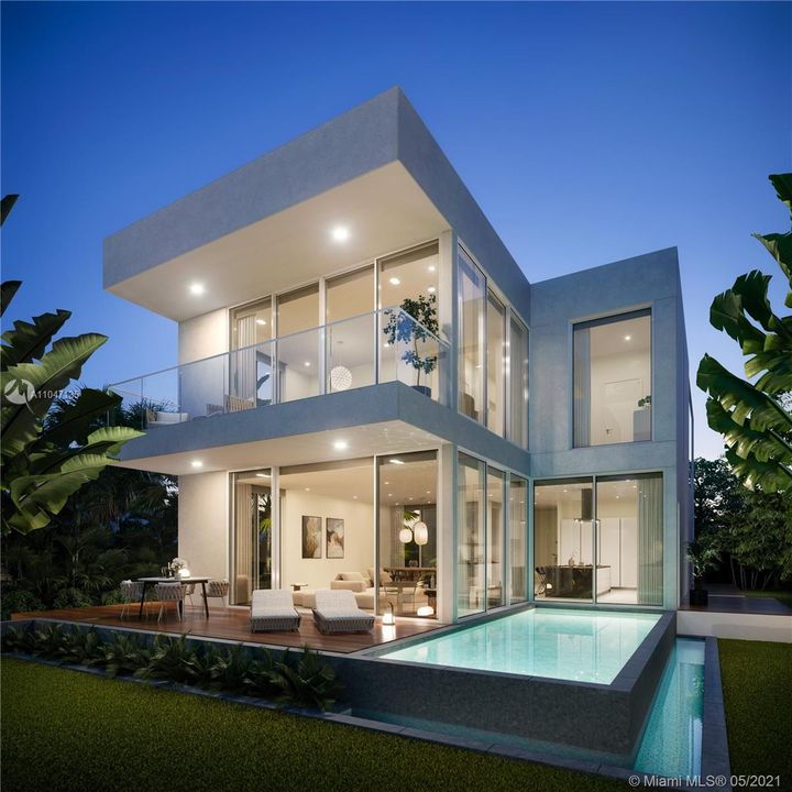 Recently Sold: $4,990,000 (3 beds, 3 baths, 3792 Square Feet)