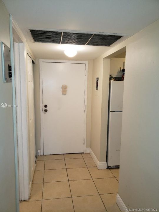 Recently Rented: $1,100 (1 beds, 1 baths, 543 Square Feet)