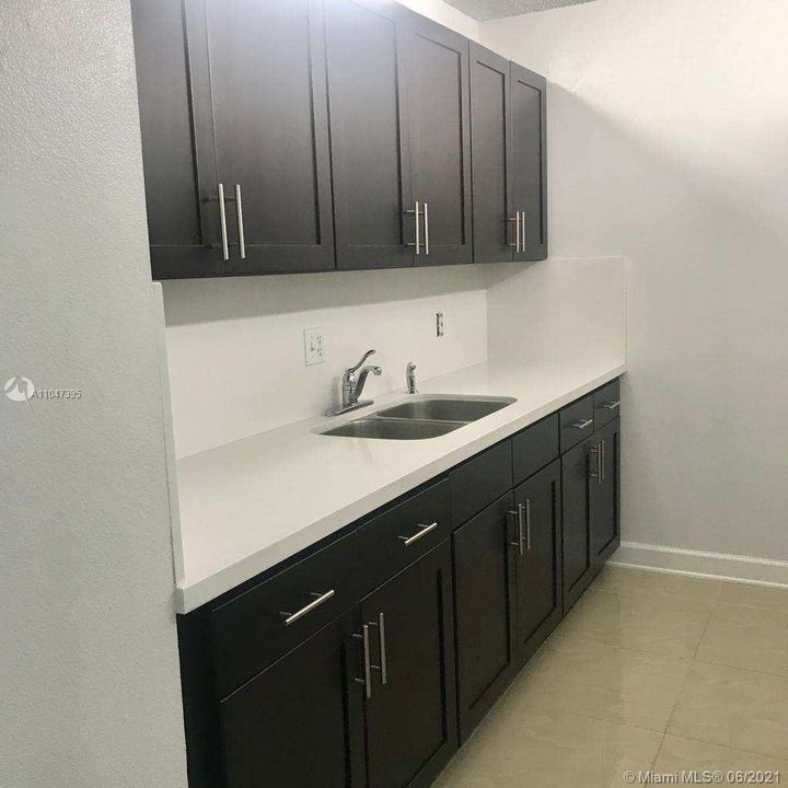 Vendido Recientemente: $149,500 (1 camas, 1 baños, 0 Pies cuadrados)