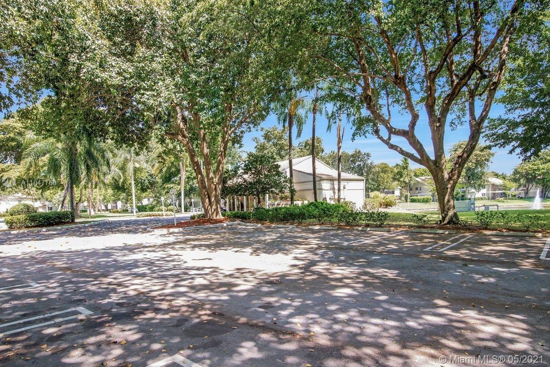 Recently Sold: $179,900 (2 beds, 2 baths, 1080 Square Feet)