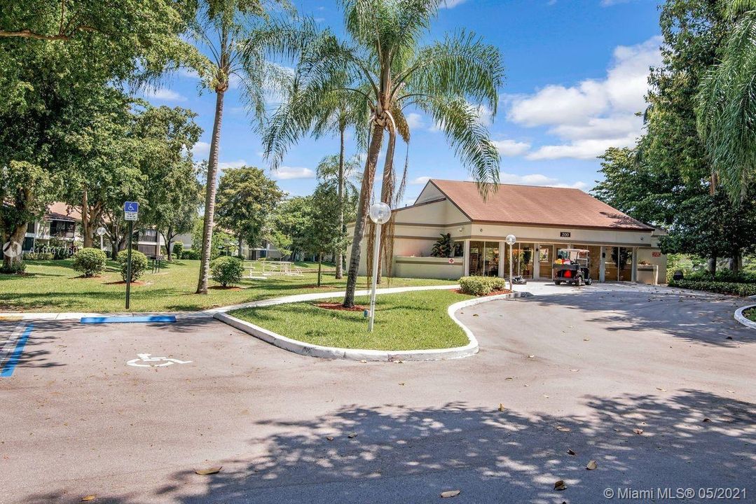 Recently Sold: $179,900 (2 beds, 2 baths, 1080 Square Feet)