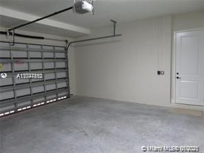 Недавно продано: $525,000 (5 спален, 3 ванн, 2436 Квадратных фут)