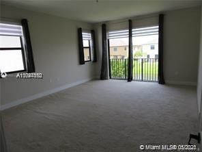 Недавно продано: $525,000 (5 спален, 3 ванн, 2436 Квадратных фут)