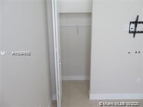 Недавно продано: $525,000 (5 спален, 3 ванн, 2436 Квадратных фут)