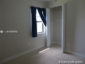 Недавно продано: $525,000 (5 спален, 3 ванн, 2436 Квадратных фут)