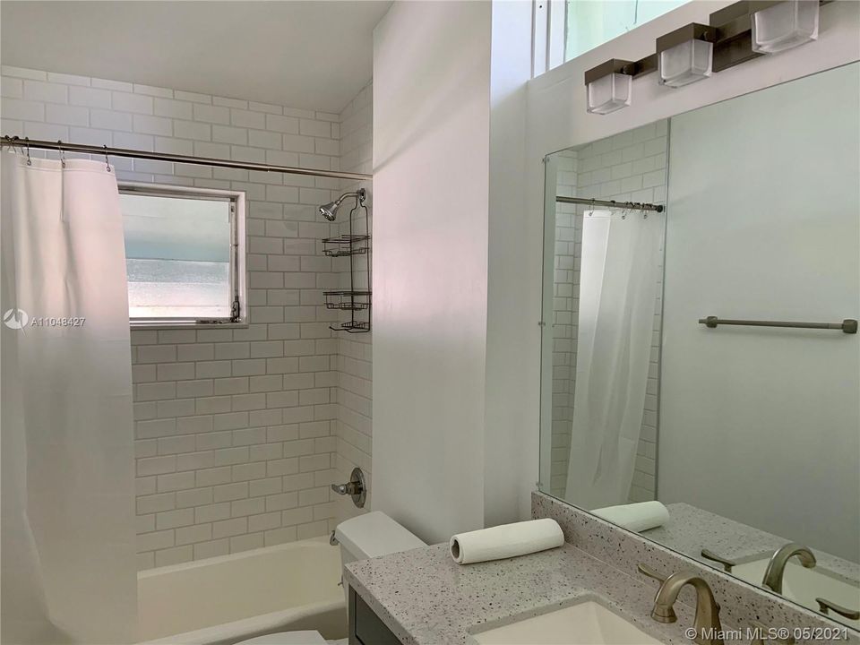 Recientemente alquilado: $1,450 (1 camas, 1 baños, 530 Pies cuadrados)