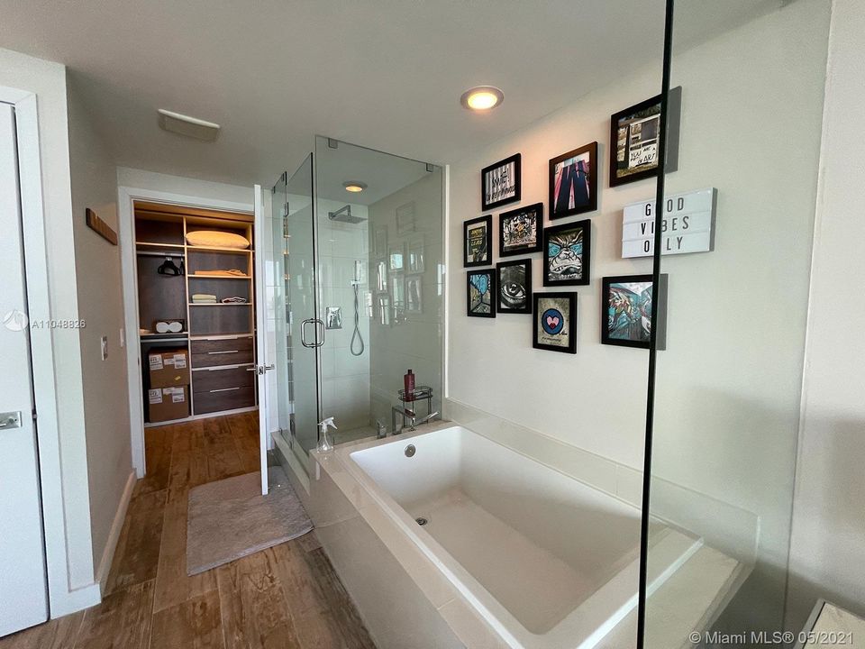 Недавно арендовано: $6,250 (2 спален, 3 ванн, 1151 Квадратных фут)
