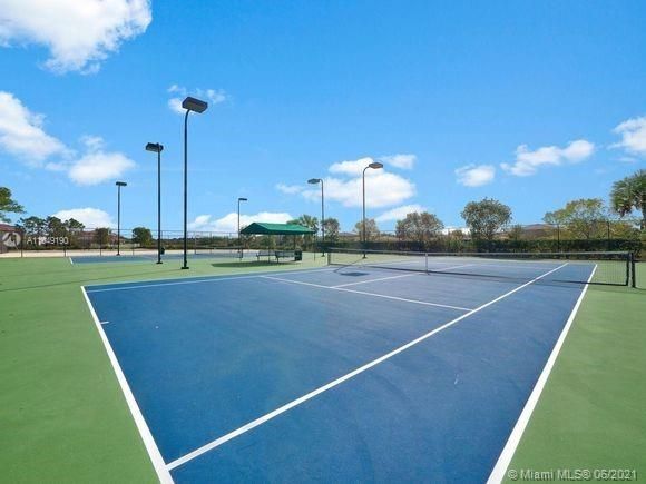 Recientemente alquilado: $2,000 (3 camas, 2 baños, 1490 Pies cuadrados)