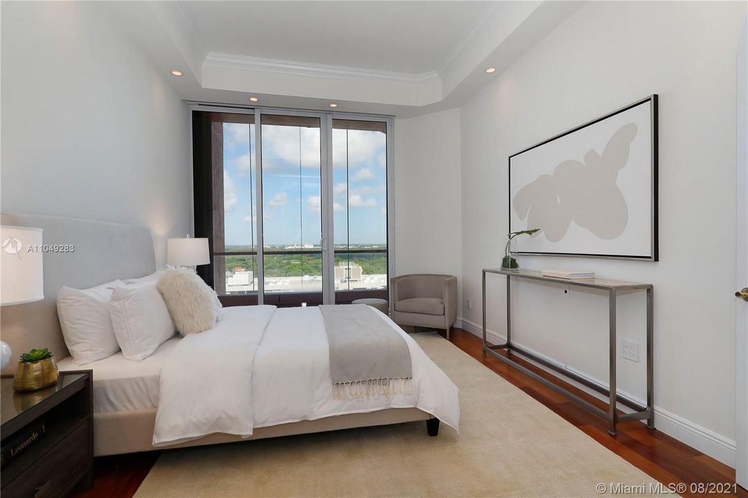 Vendido Recientemente: $2,200,000 (2 camas, 2 baños, 3165 Pies cuadrados)