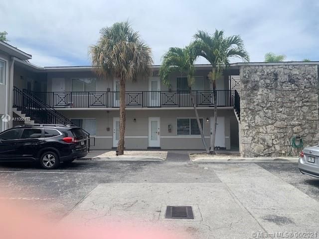 Recently Sold: $239,900 (1 beds, 1 baths, 617 Square Feet)