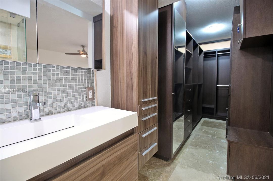 Master bedroom walking closet, custom made