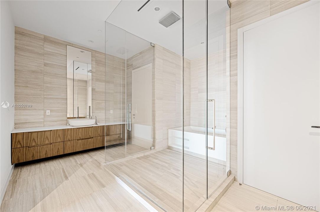 Недавно арендовано: $45,000 (3 спален, 3 ванн, 3265 Квадратных фут)