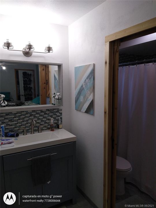 Недавно продано: $234,900 (3 спален, 2 ванн, 1296 Квадратных фут)