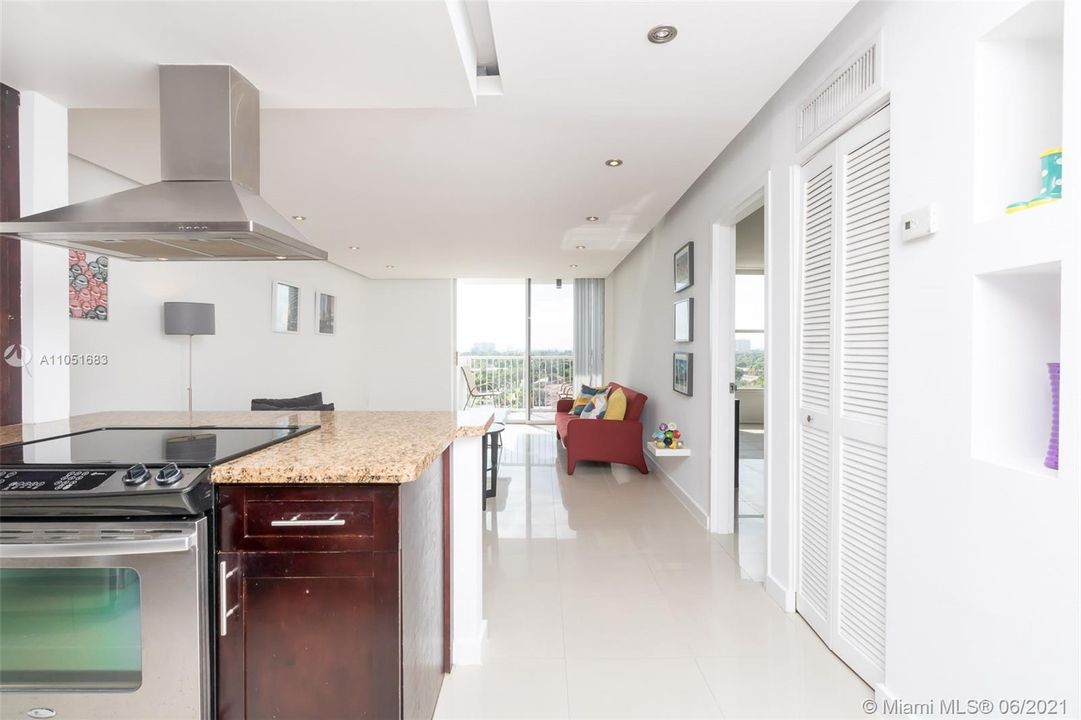 Недавно арендовано: $1,450 (1 спален, 1 ванн, 806 Квадратных фут)