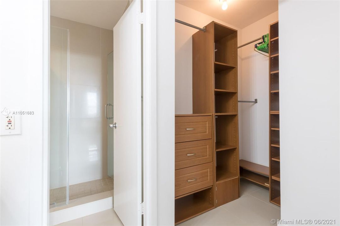 Недавно арендовано: $1,450 (1 спален, 1 ванн, 806 Квадратных фут)