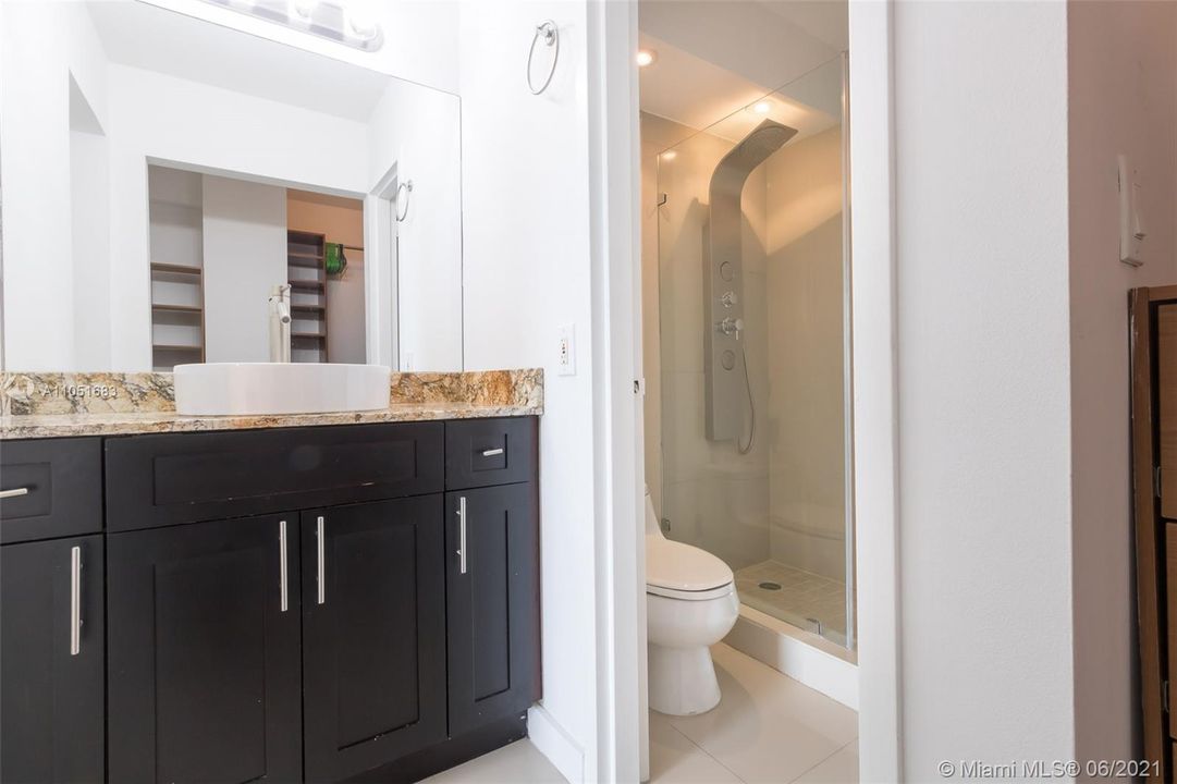 Недавно арендовано: $1,450 (1 спален, 1 ванн, 806 Квадратных фут)