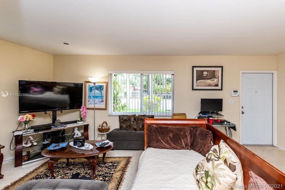 Vendido Recientemente: $974,000 (0 camas, 0 baños, 0 Pies cuadrados)