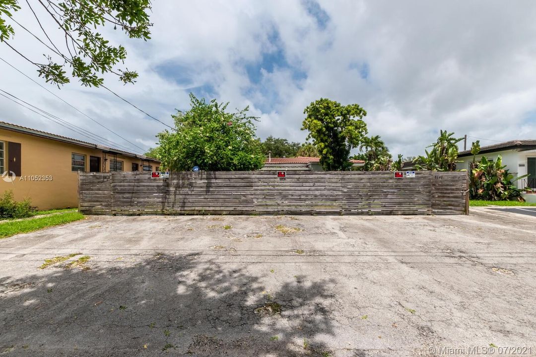 Vendido Recientemente: $974,000 (0 camas, 0 baños, 0 Pies cuadrados)