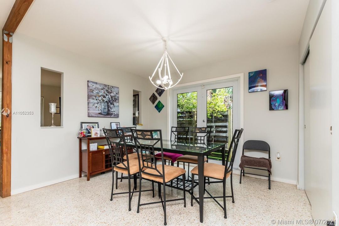 Vendido Recientemente: $974,000 (0 camas, 0 baños, 0 Pies cuadrados)