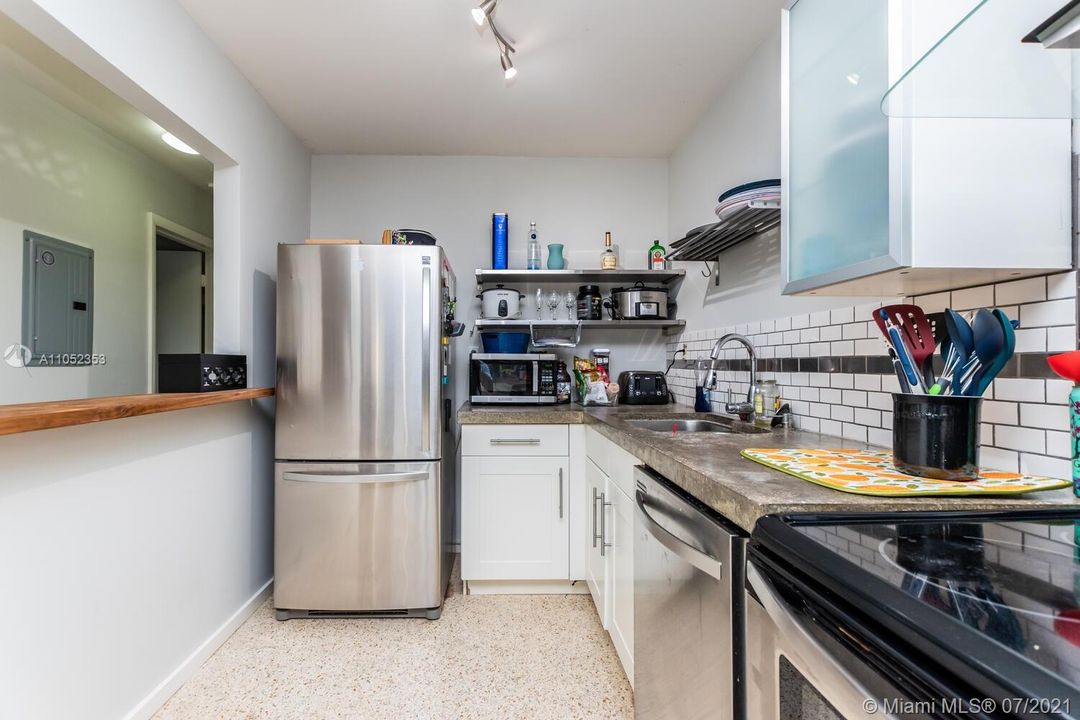 Vendido Recientemente: $974,000 (0 camas, 0 baños, 0 Pies cuadrados)