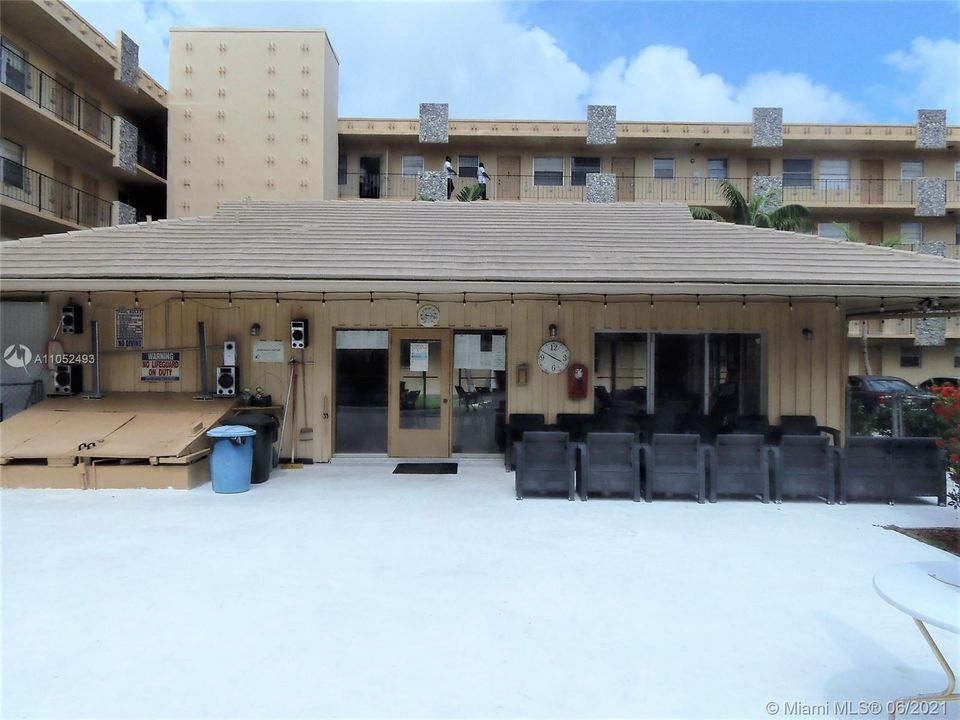 Recently Sold: $68,000 (1 beds, 1 baths, 510 Square Feet)