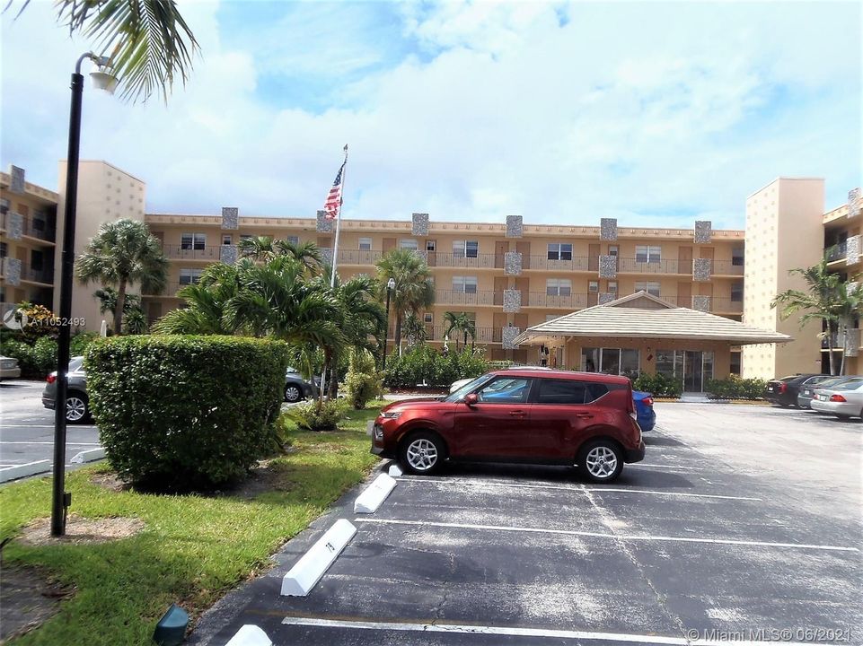 Recently Sold: $68,000 (1 beds, 1 baths, 510 Square Feet)