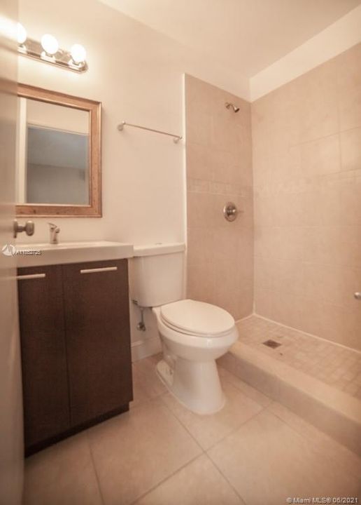 Недавно арендовано: $1,225 (0 спален, 1 ванн, 0 Квадратных фут)