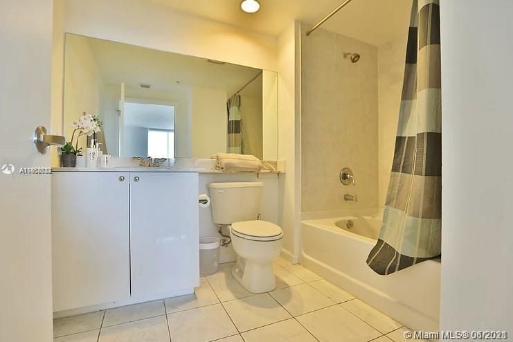 Недавно арендовано: $3,500 (3 спален, 2 ванн, 1412 Квадратных фут)