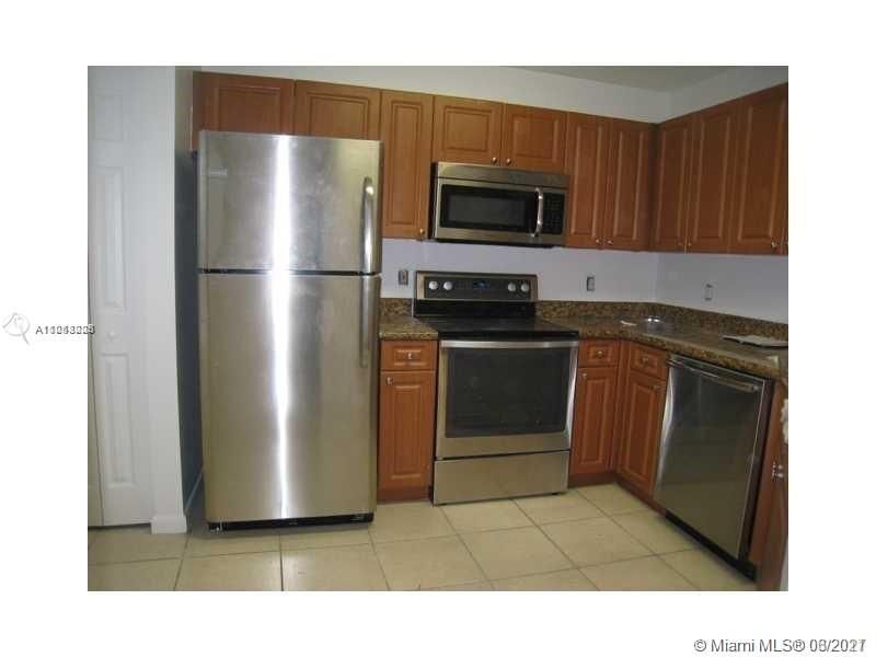 Recently Rented: $2,150 (2 beds, 2 baths, 1045 Square Feet)