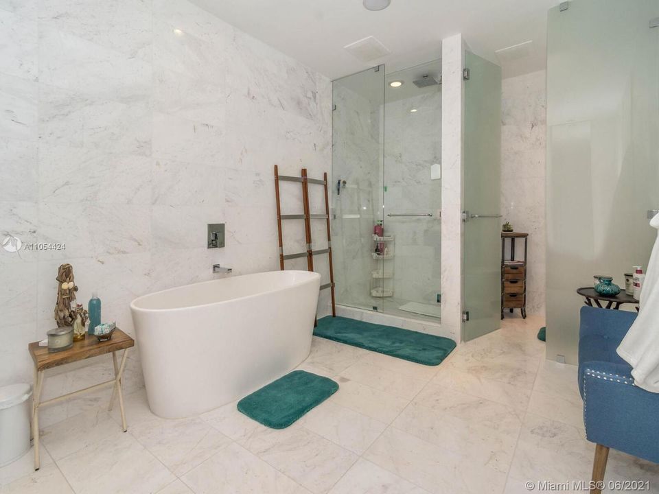 Недавно арендовано: $16,000 (4 спален, 5 ванн, 3126 Квадратных фут)
