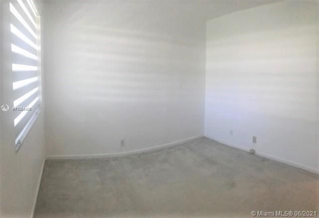 Recently Rented: $1,650 (2 beds, 2 baths, 1291 Square Feet)