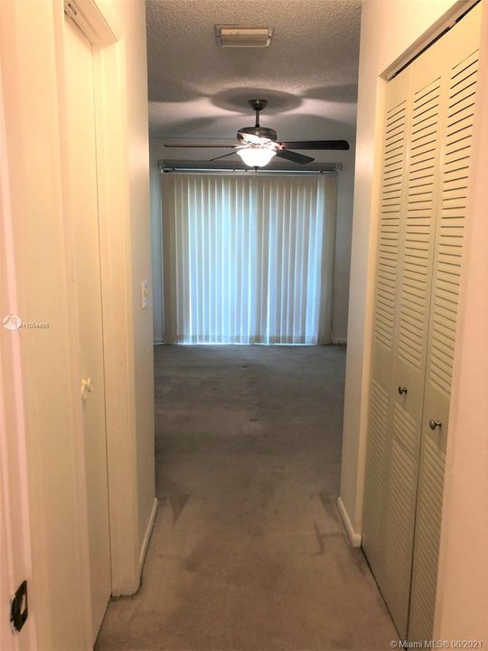 Recently Rented: $1,650 (2 beds, 2 baths, 1291 Square Feet)