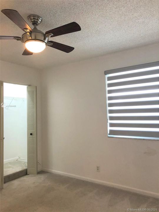Recently Rented: $1,650 (2 beds, 2 baths, 1291 Square Feet)