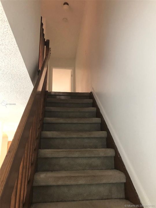 Recently Rented: $1,650 (2 beds, 2 baths, 1291 Square Feet)