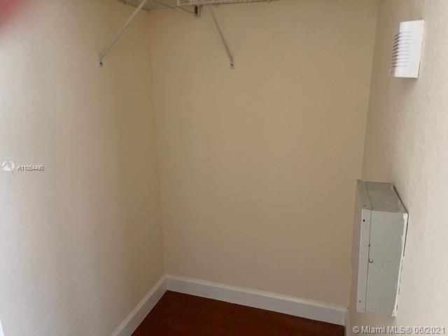 Недавно арендовано: $1,950 (3 спален, 2 ванн, 1325 Квадратных фут)