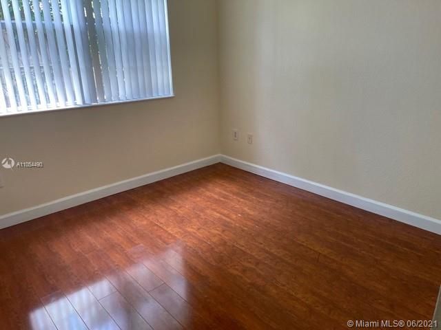 Недавно арендовано: $1,950 (3 спален, 2 ванн, 1325 Квадратных фут)