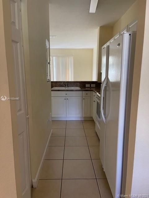 Недавно арендовано: $1,950 (3 спален, 2 ванн, 1325 Квадратных фут)