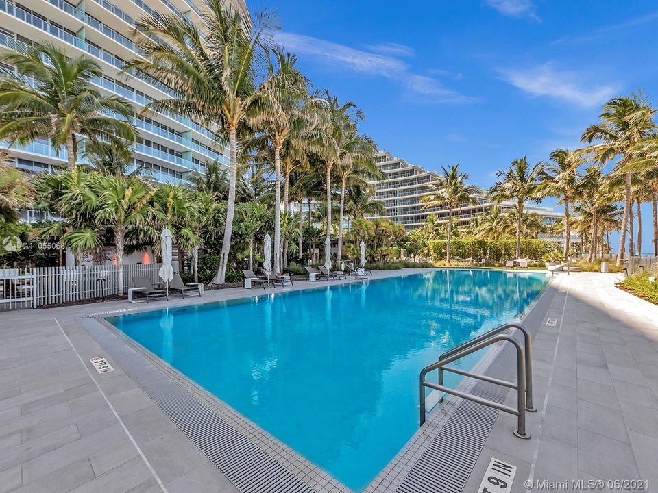 Recently Sold: $3,495,000 (3 beds, 3 baths, 0 Square Feet)