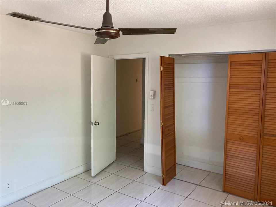Recently Rented: $2,850 (3 beds, 2 baths, 1562 Square Feet)
