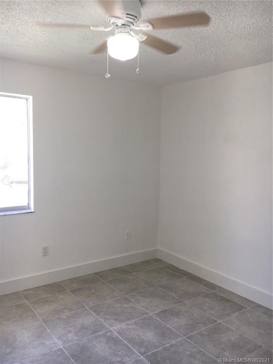 Recently Rented: $1,470 (2 beds, 2 baths, 1035 Square Feet)