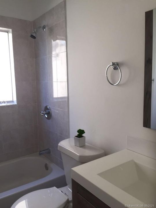 Recently Rented: $1,470 (2 beds, 2 baths, 1035 Square Feet)