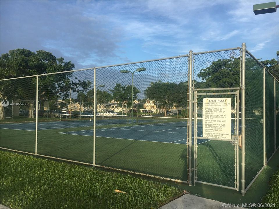 Recently Rented: $1,470 (2 beds, 2 baths, 1035 Square Feet)