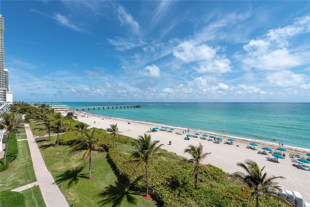 Recently Sold: $1,600,000 (3 beds, 3 baths, 2340 Square Feet)