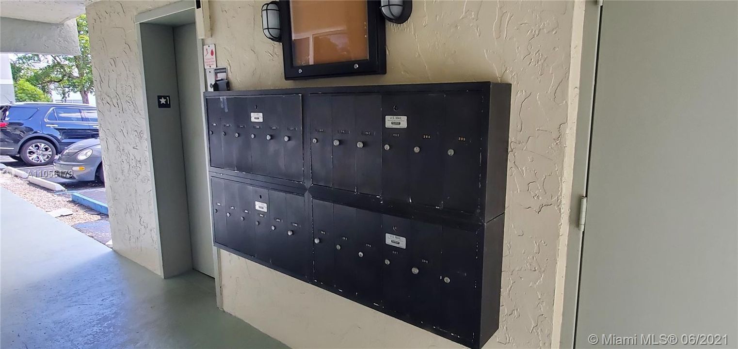 Mailbox by Elevator