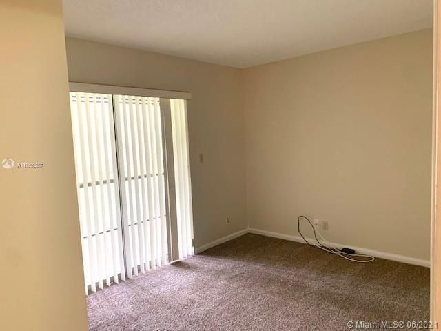 Recently Sold: $195,000 (2 beds, 2 baths, 1025 Square Feet)