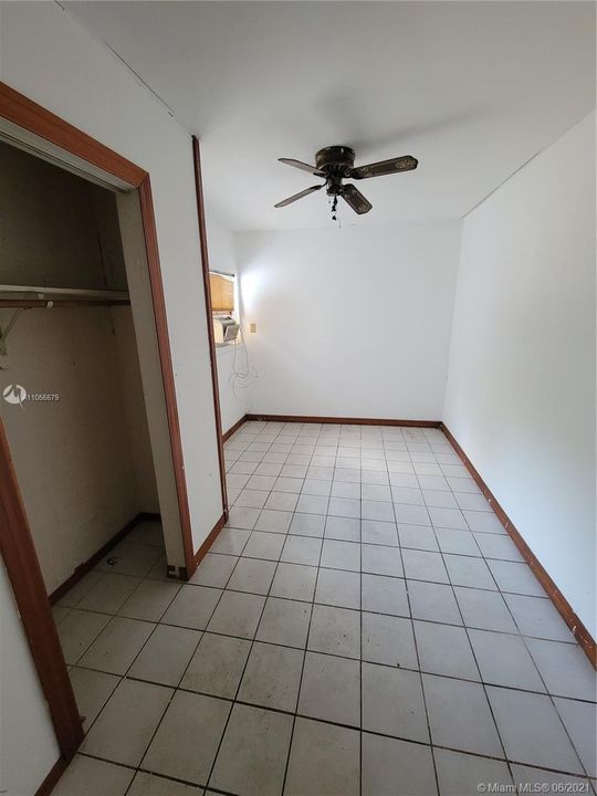 Bonus room with closet